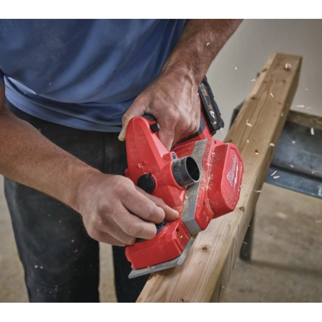 Vendita online Pialla M18™ 18V 4Ah 